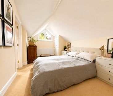 3 bedroom apartment to rent - Photo 3