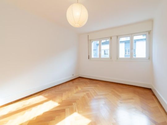 Av. de la Gare 13, 1870 MONTHEY - Photo 1