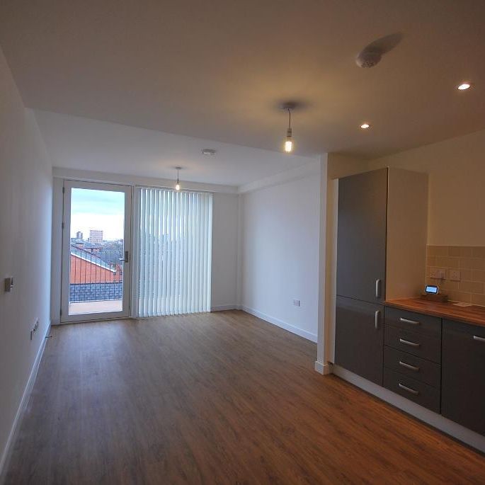 2 bedroom apartment to rent - Photo 1
