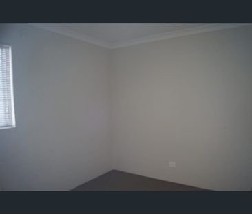 Unit 1/38 Lake St, Rockingham, WA 6168 - Photo 2