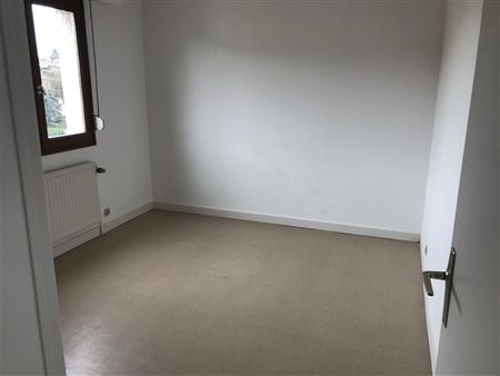 Location Appartement 3 pièces 65m² MONISTROL SUR LOIRE 43120 - Photo 2