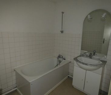 Location Appartement 3 pièces 60m² - Photo 6