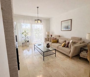 2 Bedroom Apartment For Rent in Guadalmina Alta, Málaga - Photo 5