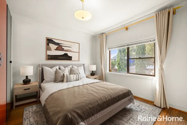 Stunning 4 -Bedroom Family Home for Lease - 17 Park Road, Sans Souci - Photo 1