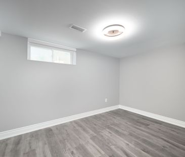 For Lease - 1295 Pinegrove Road Unit# Lower, Oakville, Ontario - Photo 4