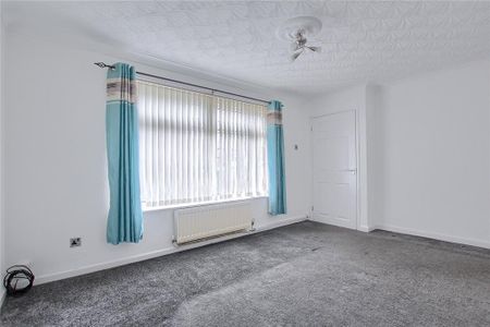 2 bedroom terraced house to rent - Photo 3