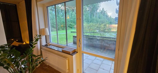 Hundlokegränd, Hässelby - Photo 1