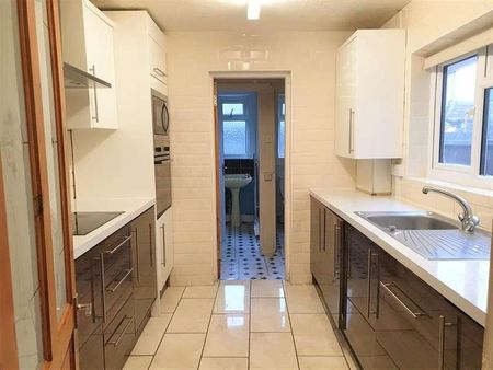 Humberstone Road, London, E13 - Photo 5