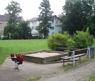 Speziell für Senioren: barrierefreie, renovierte 2-Zimmer-Wohnung m... - Photo 1