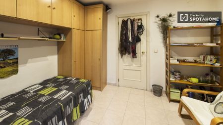 madrid, Community of Madrid 28015 - Photo 4