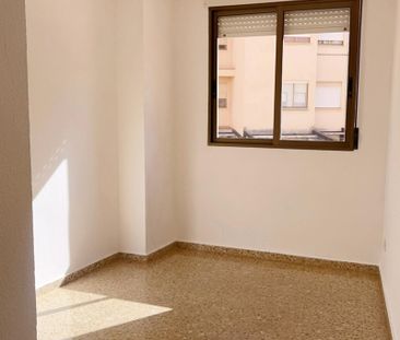 Piso de alquiler en Plaza Donoso Cortés - Avenida Magdalena - Photo 2