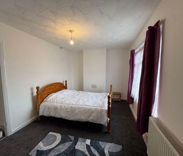 Parker Place, Cardiff - Photo 2