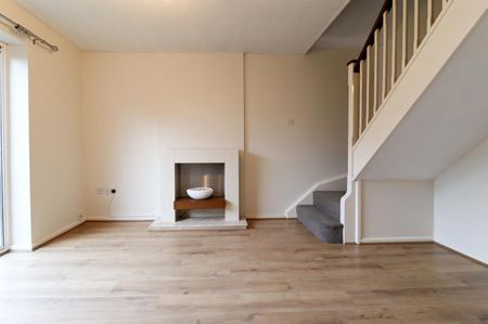 Watergall Close, Southam - Photo 3