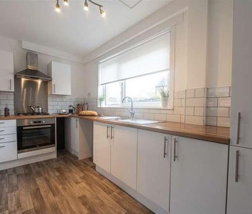 Scotia Crescent, Larkhall, ML9 - Photo 4