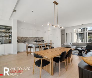 Penthouse in Downtown Vancouver, BC - Photo 3