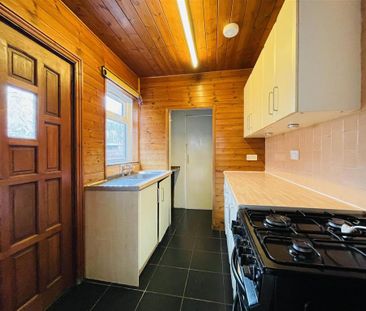 2 bedroom terraced house to rent - Photo 2