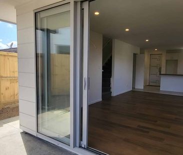 1/15 Chadwick Crescent, Mangere East, Auckland - Photo 1