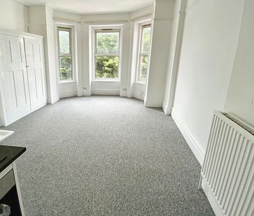 1 bed flat to rent in Argyll Court, Bournemouth, BH1 - Photo 2