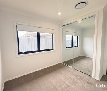 Brand New Three Bedroom Unit in Lochinvar - Photo 2