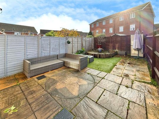 5 bedroom terraced house to rent - Photo 1