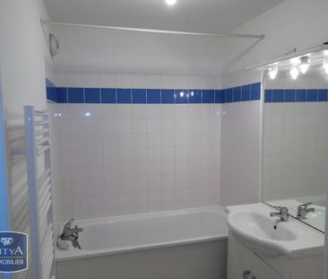 Location Appartement 2 pièces 47m² BETHUNE 62400 - Photo 4