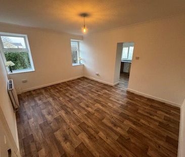 2 bedroom house to rent - Photo 1