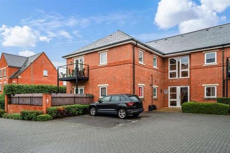 Glanville Way, Epsom, KT19 - Photo 2