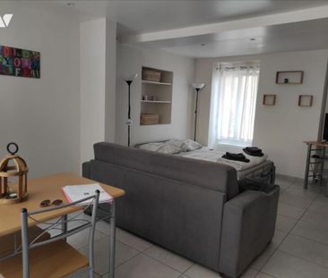 STUDIO 26M² AVEC COUR DOUVRES LA DELIVRANDE - Photo 1