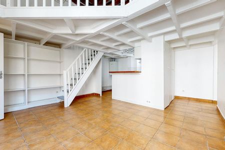 Beau 3 pièces atypique avec mezzanine - Beaucoup de charme - Photo 2