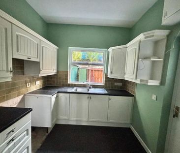 61 Brownlow Street, Comber, BT23 5EP - Photo 4