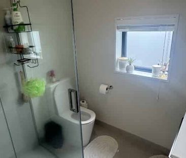 Te Atatu Peninsula, 1/66 Matipo Road - Photo 4