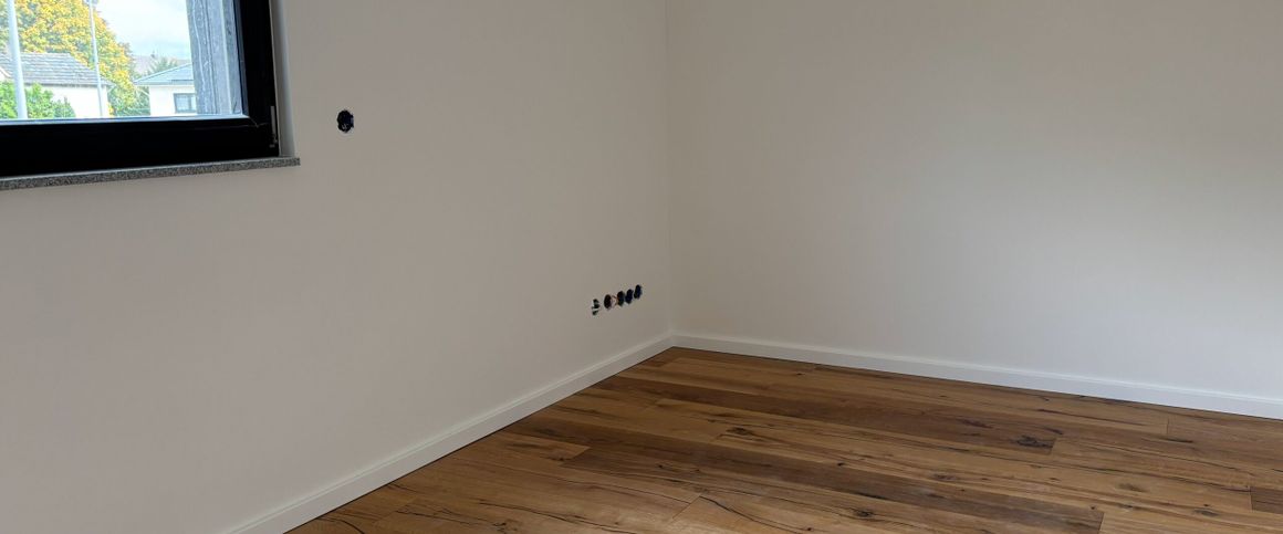 NEUBAU: Exklusive 3-Zimmer-Wohnung mit Balkon in Refrath - Photo 1