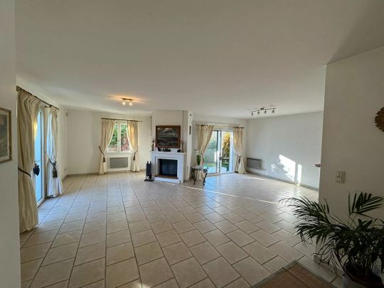 Maison de 4 pièces 132 m² - Breuillet - Photo 1