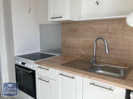 Location Appartement 2 pièces 45m² HERICOURT 70400 - Photo 4
