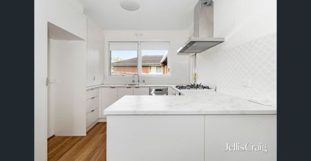 104 Mansfield Avenue, Mount Clear, Vic 3350 - Photo 4