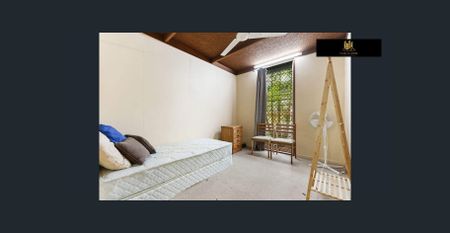 Spacious 3-Bedroom Home with Large Backyard – For Rent - Photo 4