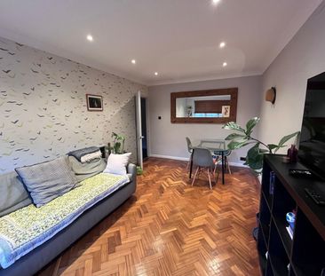 1 Bed Flat, Devonshire Road, W4 - Photo 4