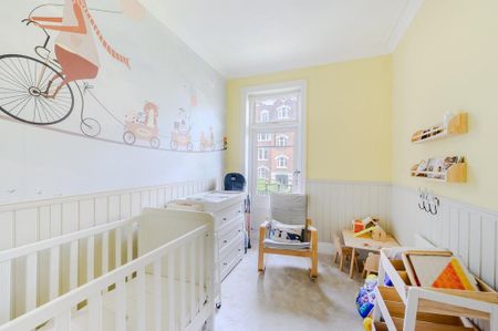 3 bedroom flat to rent - Photo 5