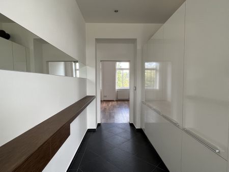 Helle 2,5 Zimmer Wohnung mit Grünblick! - Foto 4