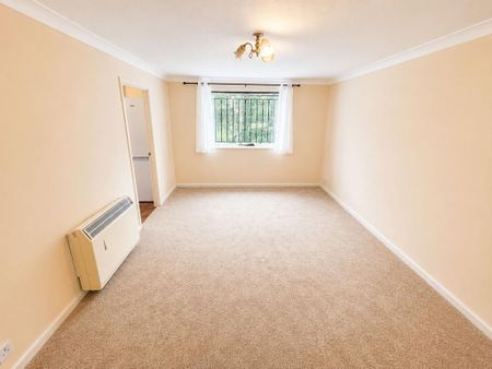 2 bedroom flat to rent - Photo 3