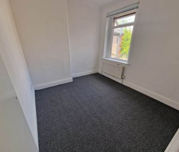 Price £1,200 pcm - Let - Photo 5