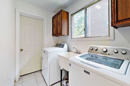 For Lease - 68 Gretman Crescent, Markham, Ontario - Photo 4