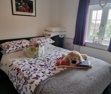 2 bedroom semi-detached house to rent - Photo 3