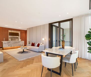 unfurnished | A Refined City Home on Prestigious King Street - Photo 3