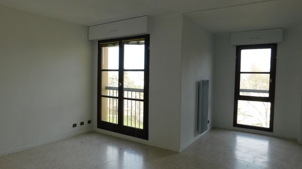 Location Appartement 1 pièce 32m² VILLERS LES NANCY 54600 - Photo 1