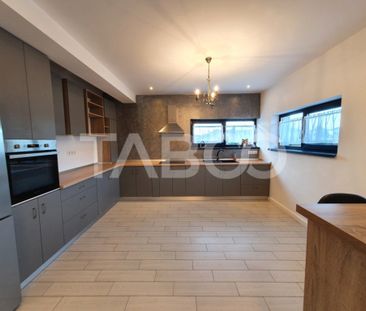 INCHIRIEZ casa 4 camere decomandate,tip duplex,zona Selimbar - Photo 4