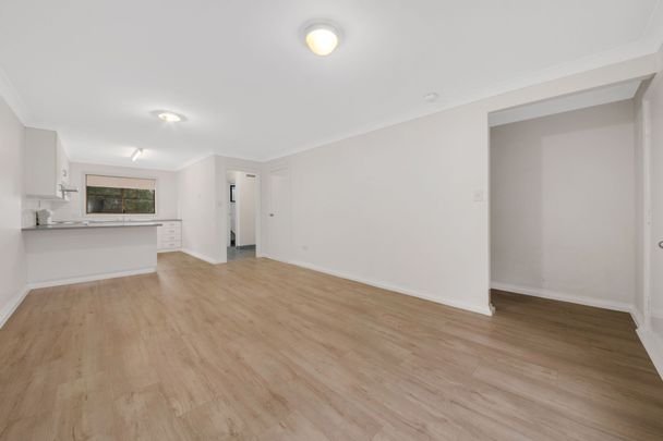 :: 6 MONTH LEASE :: MODERN UNFURNISHED TWO BEDROOM UNIT IN GREAT LOCATION - Photo 1