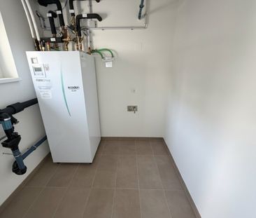 Moderne 2-Zi -Wohnung mit Balkon - Photo 6