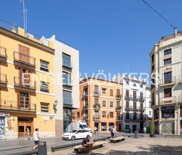 Piso de alquiler en El Mercat - Photo 1