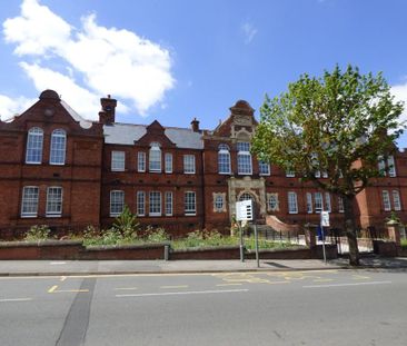 Studio to rent - Photo 6